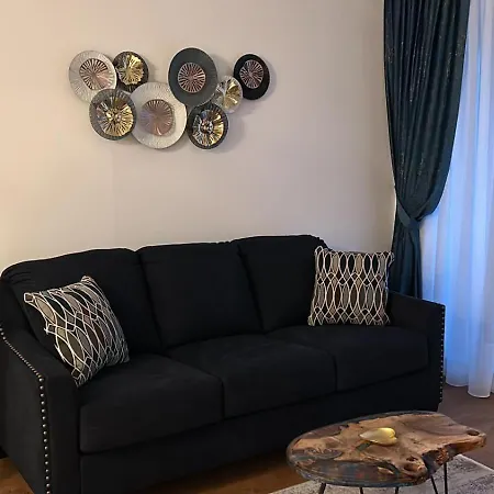 Coresi Comfort, Parking, Wifi Apartmán *