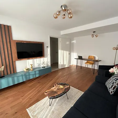 Coresi Comfort, Parking, Wifi Apartment Brasov