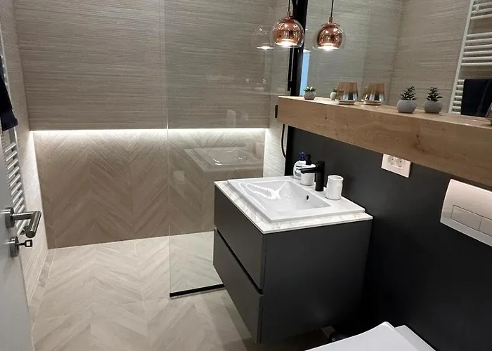 Coresi Comfort, Parking, Wifi Apartmán *